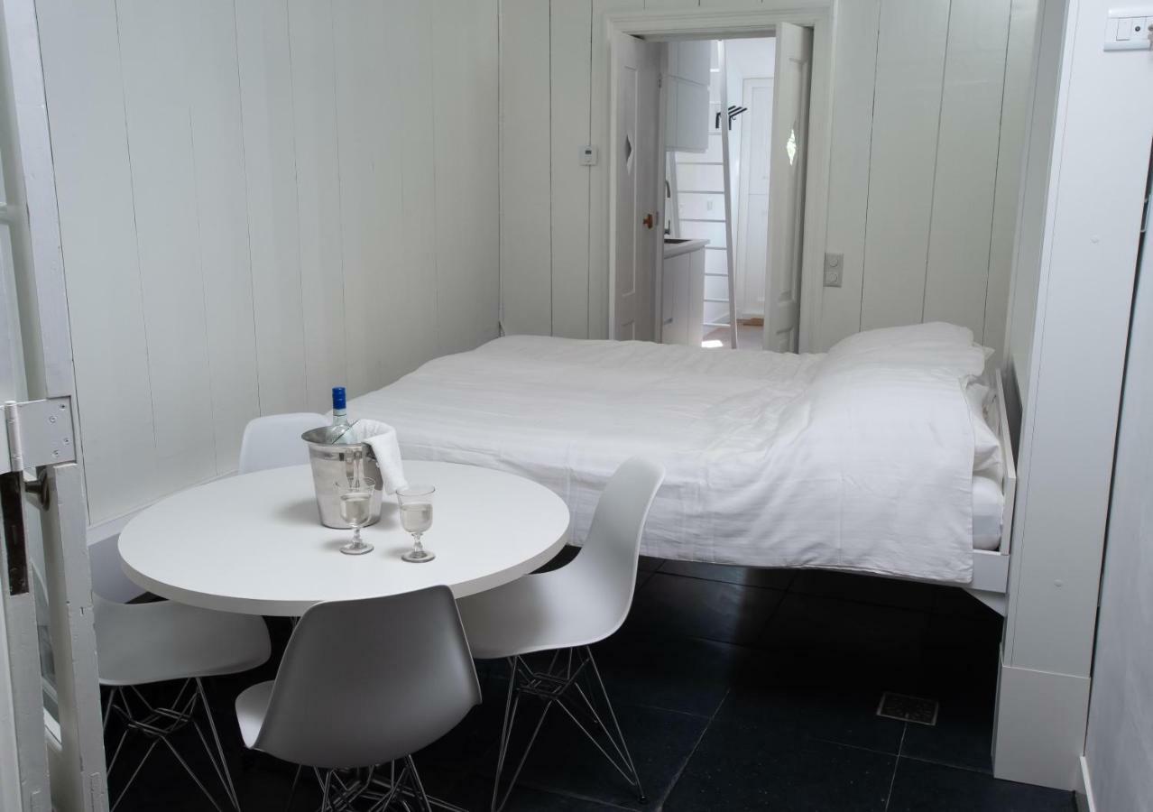 Waterland Hoge Huis Моникендам Екстериор снимка